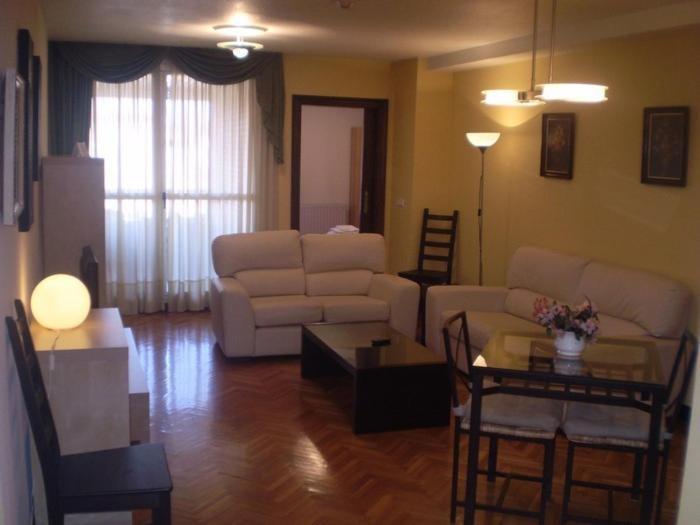 Hostal Abodi Pamplona Room photo